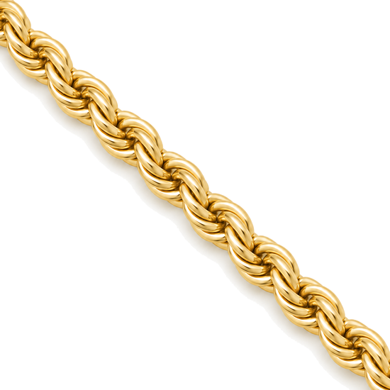 Close detail of the twist on a 9ct gold rope chain